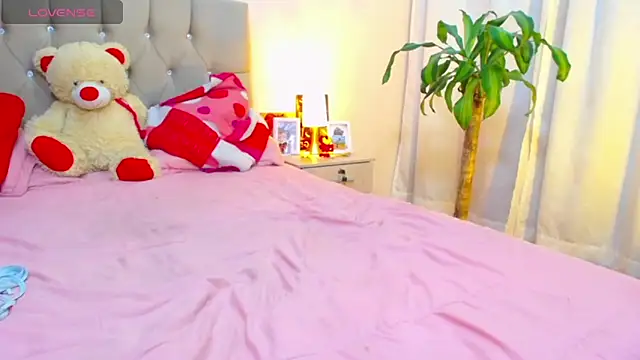 Вебкам-шоу Alanaa_Sofia