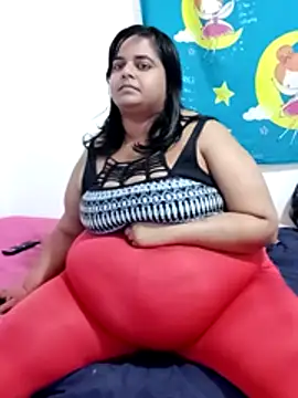 SusanaEshwarのライブXXXチャット