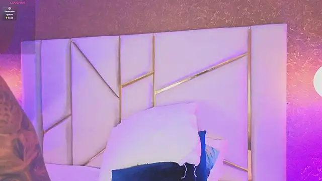 Webkamerová show AilishBenson