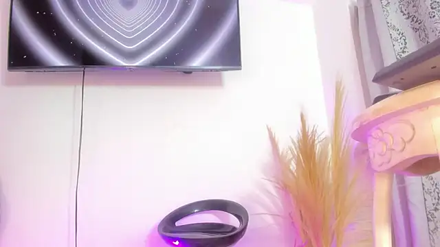 Angelasantini0's Live XXX Chat