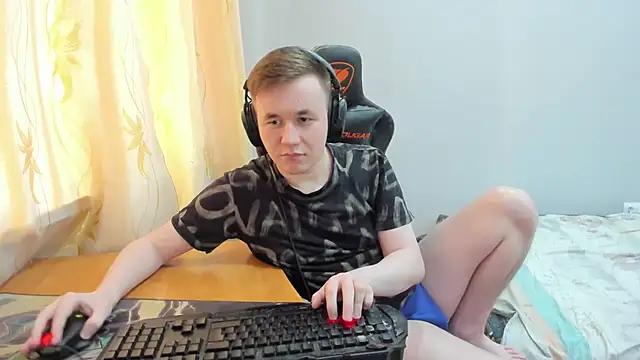 iliaskrislove – Kamerová šou