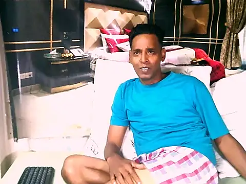 IndianHunk01 网络视讯表演