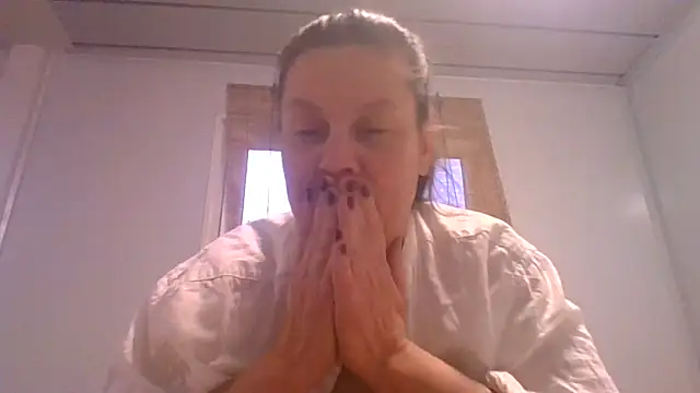 دردشة fulloferotic الجنسية المباشرة