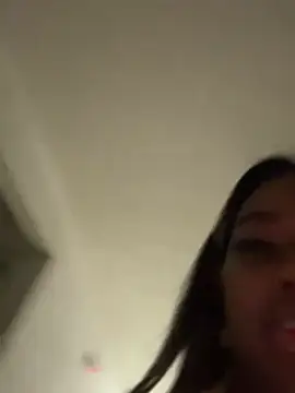 MiaPersie's Live XXX Chat