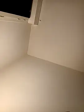 Guitccch Adlı Modelin Canlı XXX Sohbeti