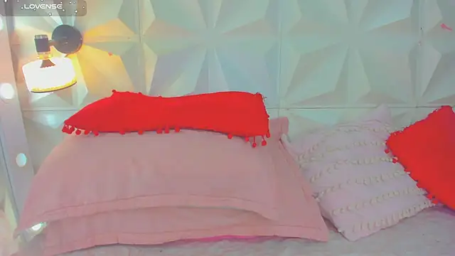 cute_latinaxxx's Live XXX Chat