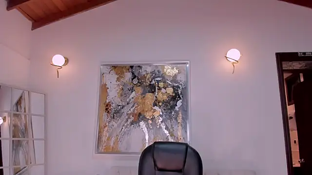 AgathaKondo_: онлайн-секс-чат