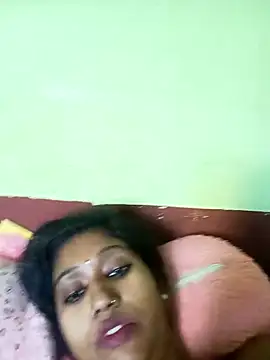 Chat XXX en directo de bannerjeesneha20