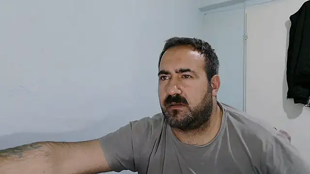 mio_jaks Adlı Modelin Canlı XXX Sohbeti