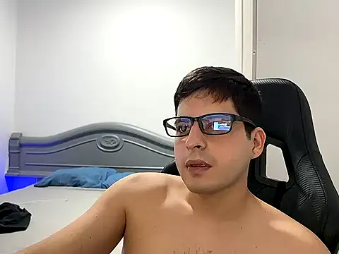 lordbeja Adlı Modelin Canlı XXX Sohbeti