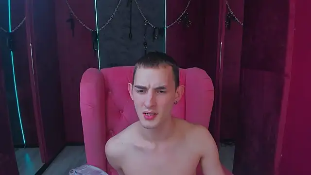 Lucas_Moran Live XXX-Chat