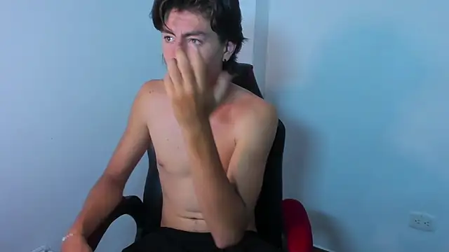 Dante_White – Kamerová šou