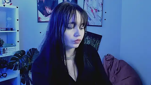 Tomie_Kawakamin Webbikameraesitys