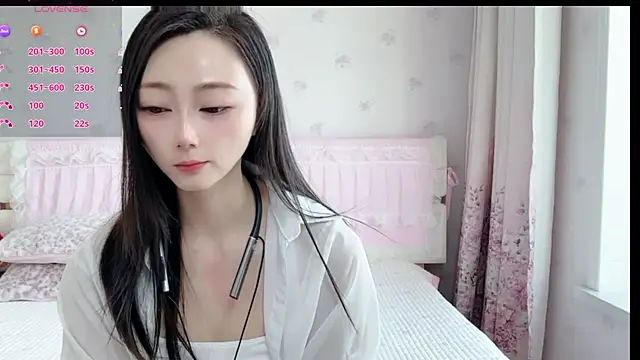 anjila888 Show Webcam