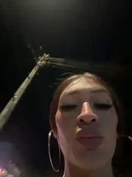 Pokazy przed kamerką – lizz_lunna