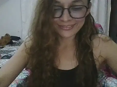 Pokazy przed kamerką – Lannah__