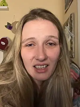 PeachyBabyx webkamerás műsora