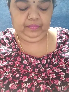 دردشة tamilthanushri الجنسية المباشرة