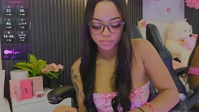 Madiee_Rhea's Live XXX Chat