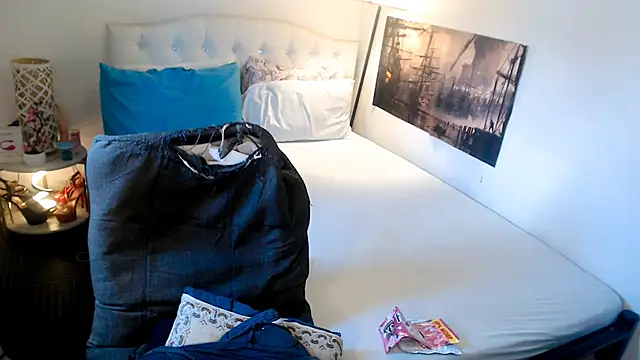 NinaDOM4CUM's Live XXX Chat