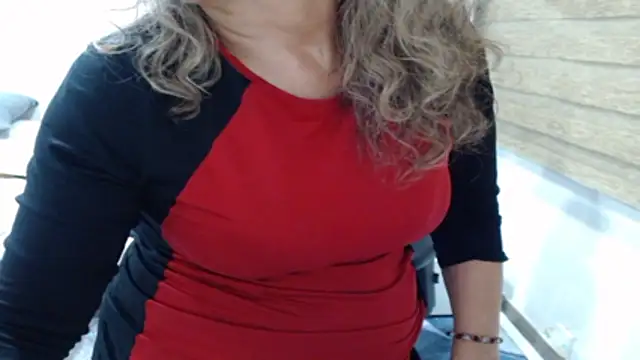 jesy_hot – Live XXX-chat