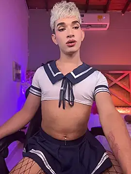 Pokazy przed kamerką – Cherry_zayden_