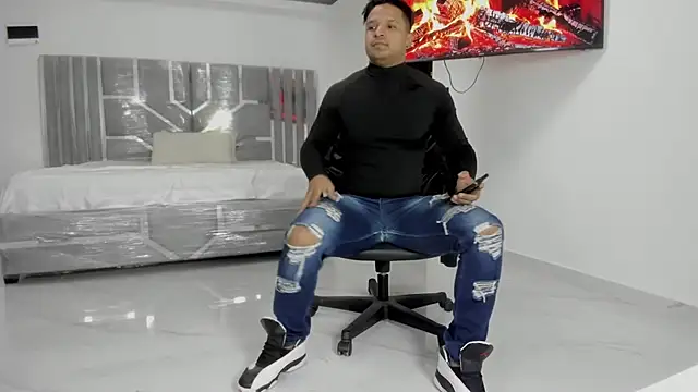 master_leather Webcam Show