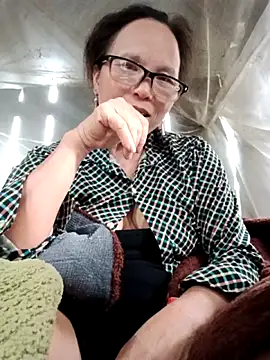 Tina6886 Webcam-Show