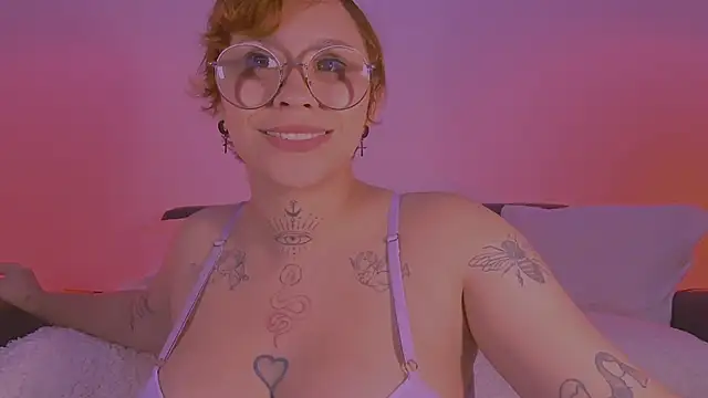 Lilmuh_ Chat XXX in diretta