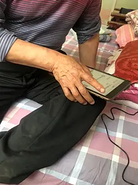 yaocaobi8 Webcam show