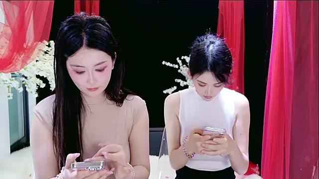 Banana-Milk69 – webcam-show