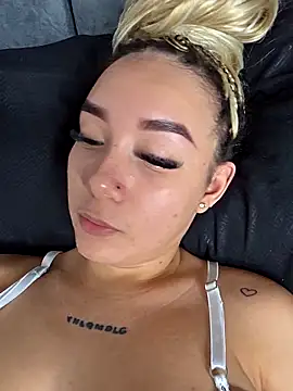 Czat XXX na żywo – alaia_princess