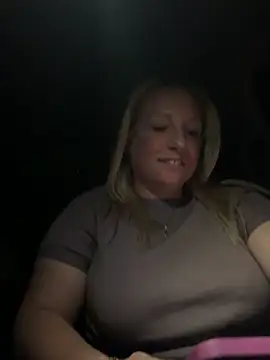 Czat XXX na żywo – sweetkacibaby