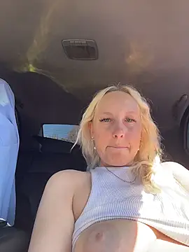 Chat +18 de MerlinDave ao vivo