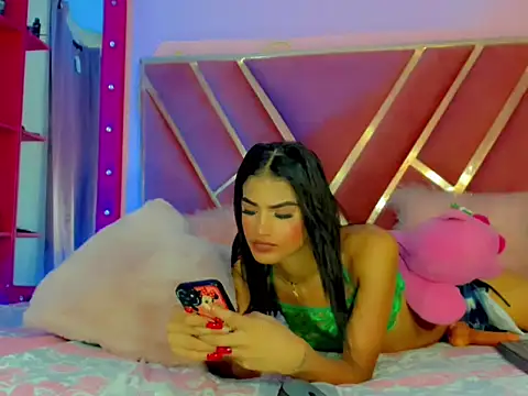 Show de Dollcute_ na webcam