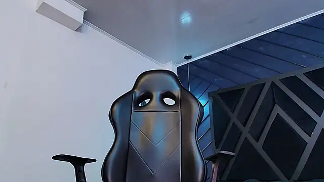 Petesevans 即時 XXX 聊天