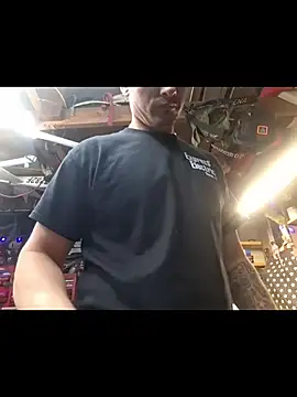 twistafatpipe 现场XXX聊天