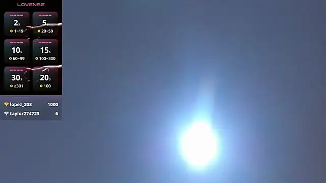 juank_adamx élő XXX-chatje