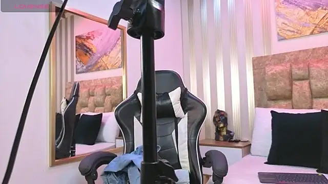 ariel__bennett লাইভ XXX চ্যাট