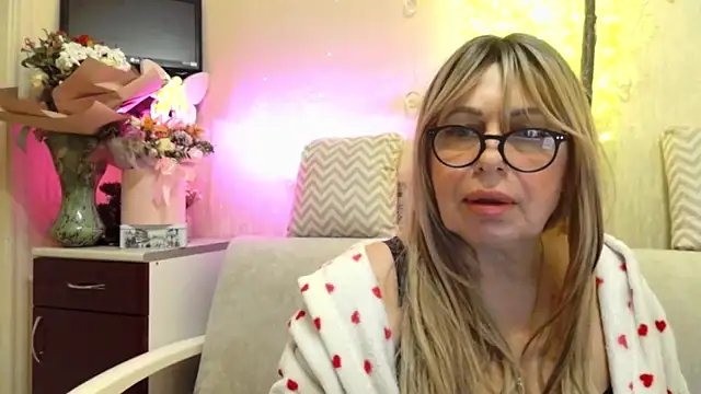 Chat XXX en directo de SusieNoreen