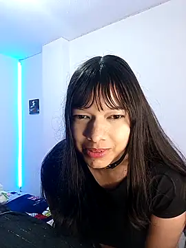 Iwarii's Live XXX Chat