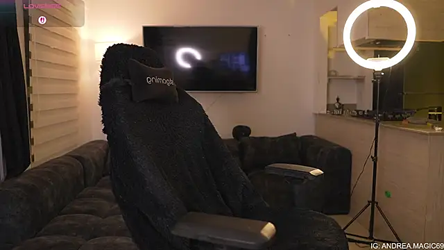 andrea_magic69: онлайн-секс-чат