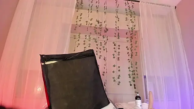 CANDYGABYY's Live XXX Chat