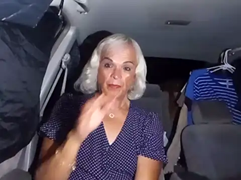 dustbunny64 Show Webcam