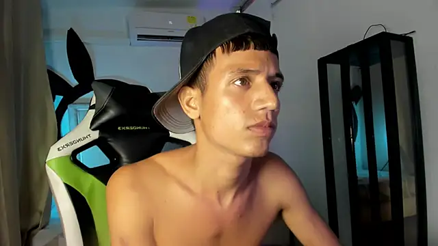 Chat XXX en directo de Jr_flow