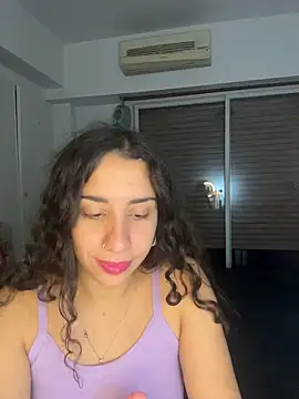 Czat XXX na żywo – Souphicherry