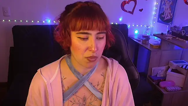 Miacatsito3's Live XXX Chat