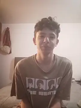 Daniel_Roy live XXX chat