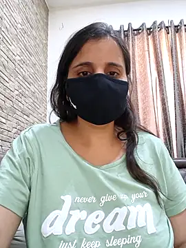 tinaarora Adlı Modelin Canlı XXX Sohbeti