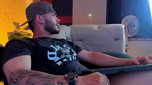 Pokazy przed kamerką – Vincentblack